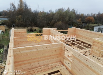 Дом 9х10м с террасой 2,5х10м из профилированного бруса 145х195мм г. Кимры, Тверская область