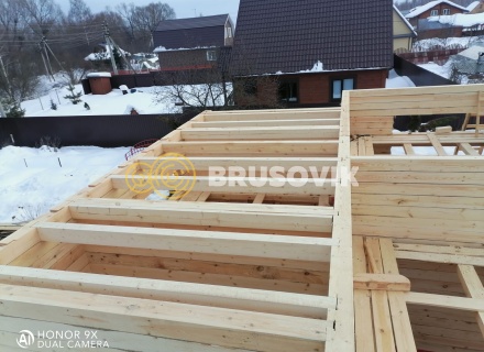 Двухэтажный дом 10х11 м из обрезного бруса 150х150 мм по индивидуальному проекту в СНТ Малиновая Роща, городской округ Домодедово, Московская область