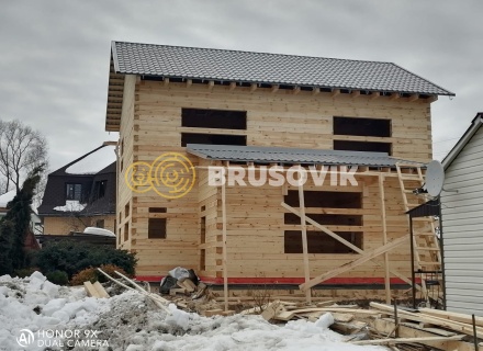 Двухэтажный дом 10х11 м из обрезного бруса 150х150 мм по индивидуальному проекту в СНТ Малиновая Роща, городской округ Домодедово, Московская область