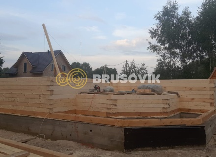 Двухэтажный дом 9х9 м с эркером из профилированного бруса 145х145 мм по индивидуальному проекту в селе Ивановское, городской округ Чехов, Московская область