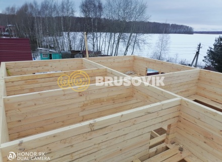 Двухэтажный дом 10х11 м из обрезного бруса 150х150 мм по индивидуальному проекту в СНТ Малиновая Роща, городской округ Домодедово, Московская область