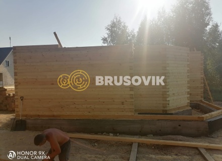 Двухэтажный дом 9х9 м с эркером из профилированного бруса 145х145 мм по индивидуальному проекту в селе Ивановское, городской округ Чехов, Московская область