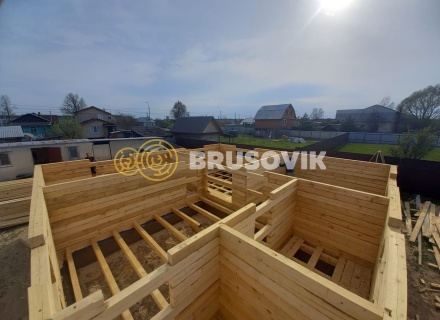 Полутораэтажный дом 9х9м из обрезного бруса 150х150мм по индивидуальному проекту в деревне Соболево, Орехово-Зуевский городской округ, Московская область